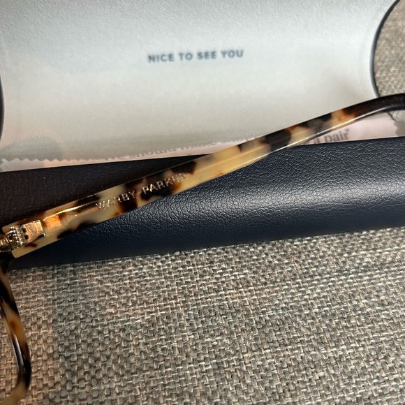 Warby Parker Eyeglasses Hughes W in Marzipan Tortoise Square Frame Only - Picture 8 of 12